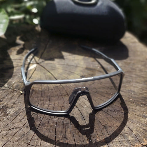 Óculos Ciclismo Oakley Sutro Matte Carbon Clear Photochromic